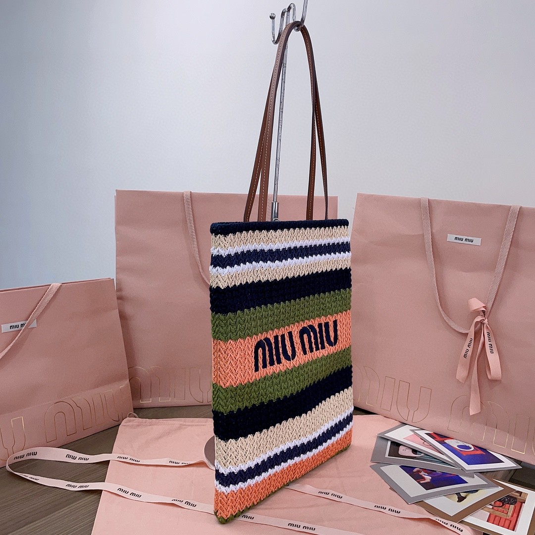 Miu Miu Crochet tote bag 5BG248 2DO3 F03QS