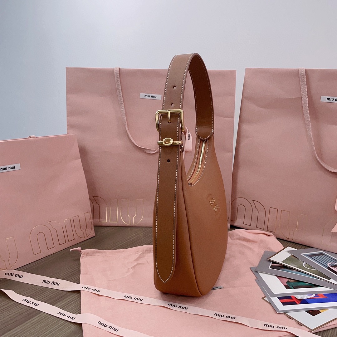 Miu Miu cognac hobo leather bag 5BC151