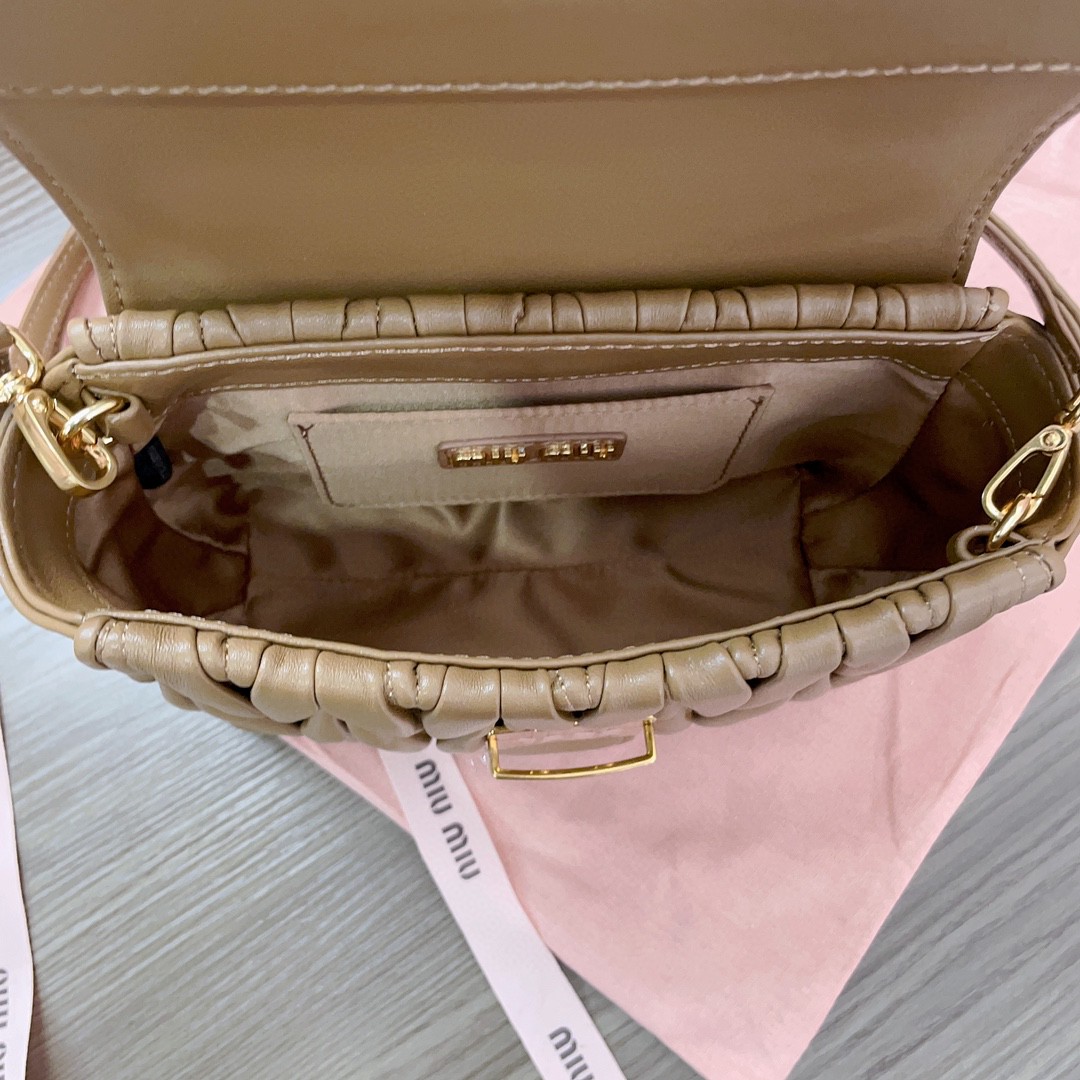 Miu Miu caramel matelassé nappa leather 5BP083