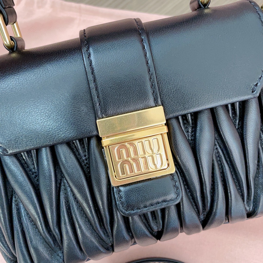 Miu Miu black matelassé nappa leather 5BP083