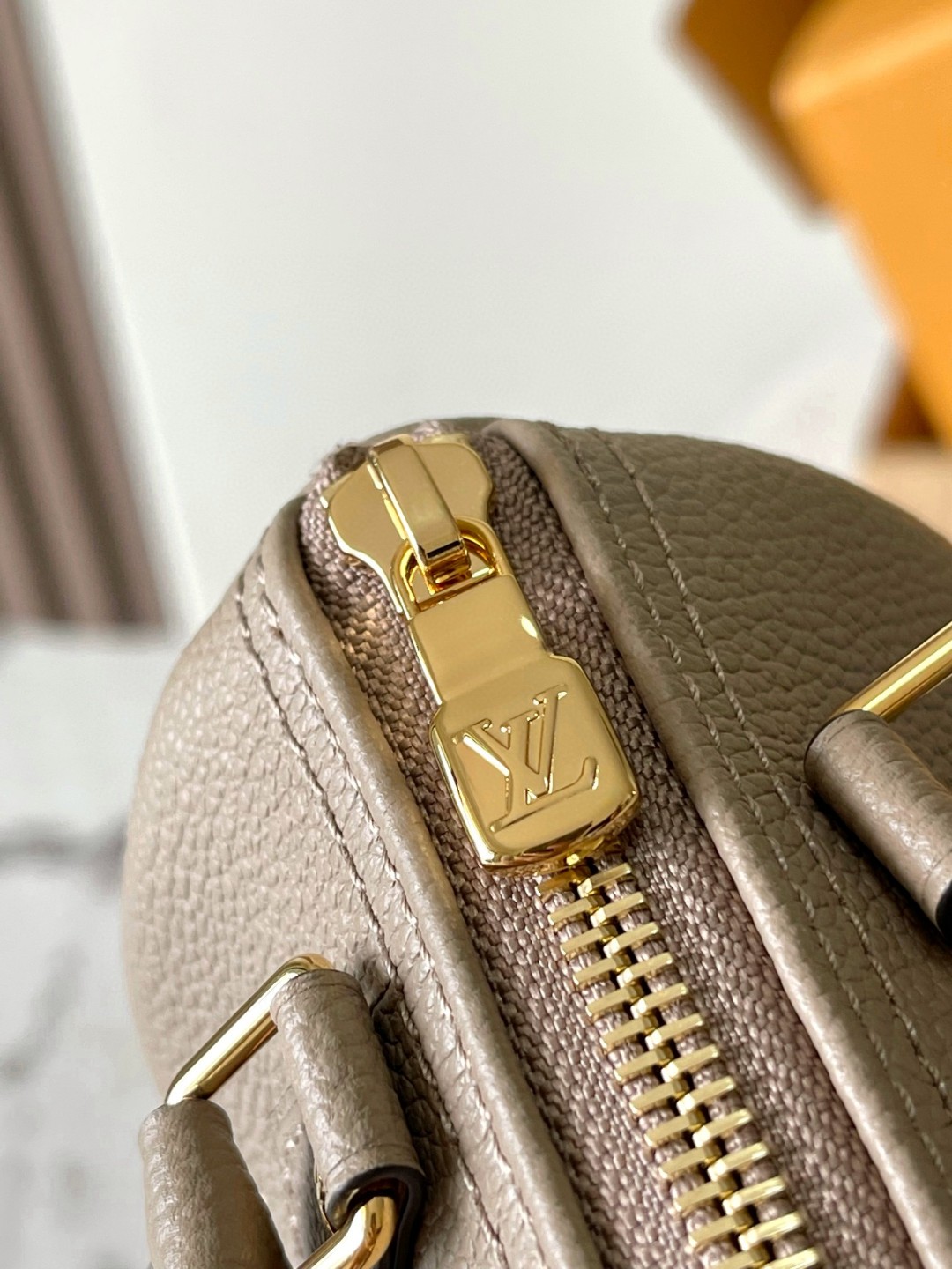 Louis Vuitton M82890 Nano Speedy Lv1
