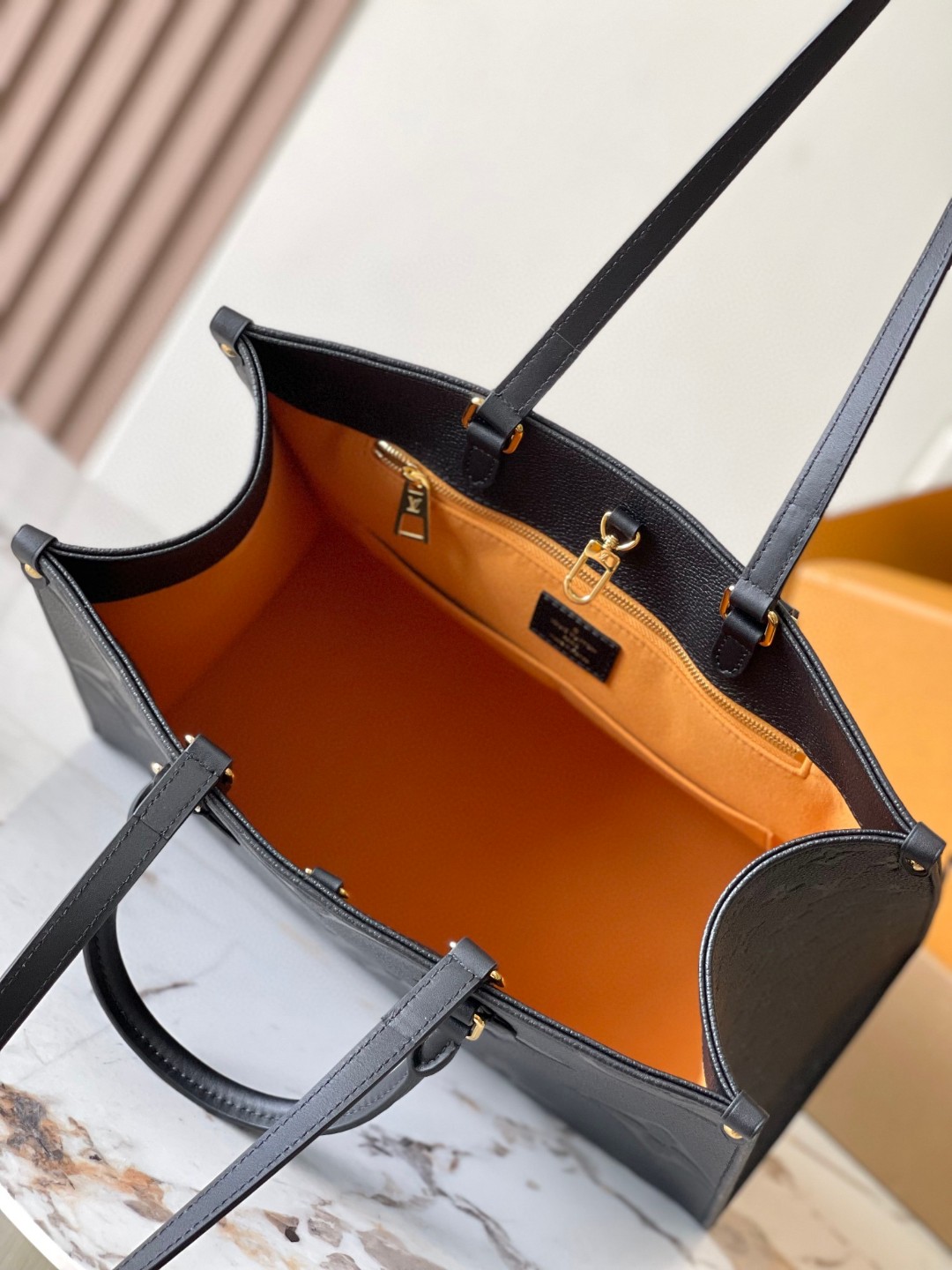 Copy of Louis Vuitton M45945 OnTheGo GM Tote Bag