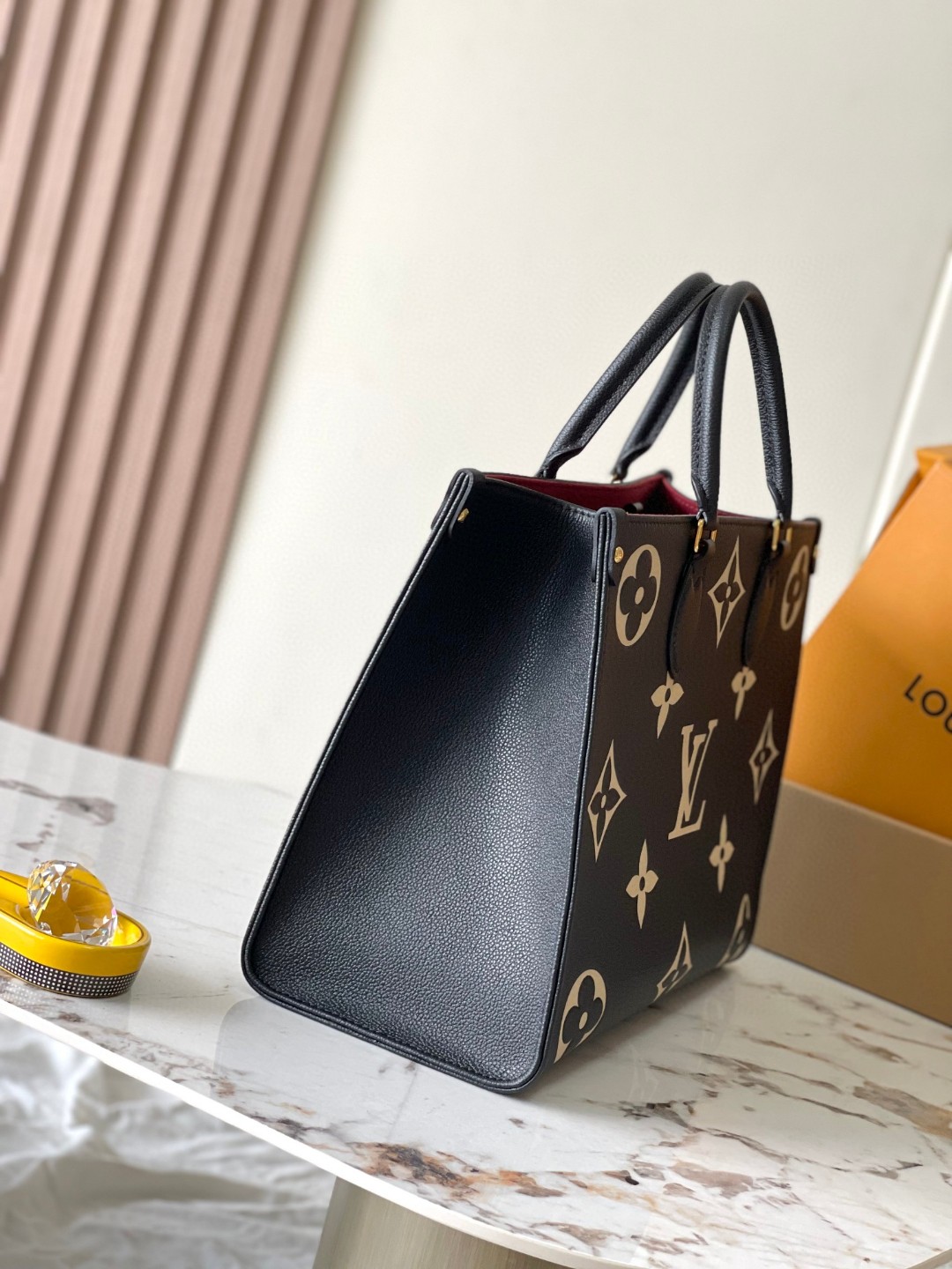 Louis Vuitton M45945 OnTheGo GM Tote Bag