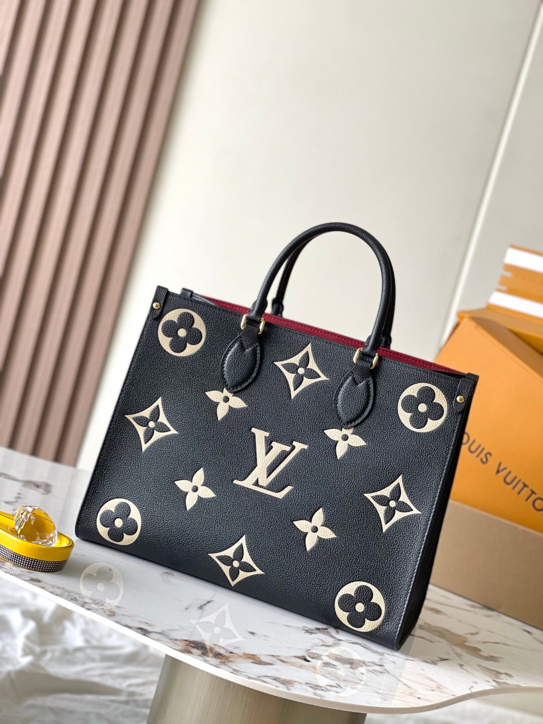 Louis Vuitton M45945 OnTheGo GM Tote Bag