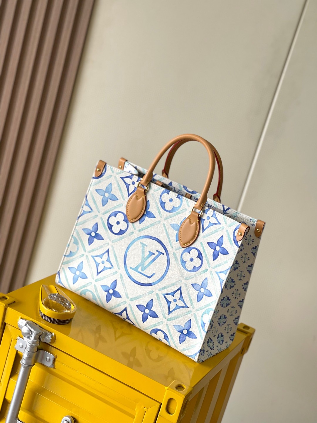 Louis Vuitton M11262 Onthego MM lv1