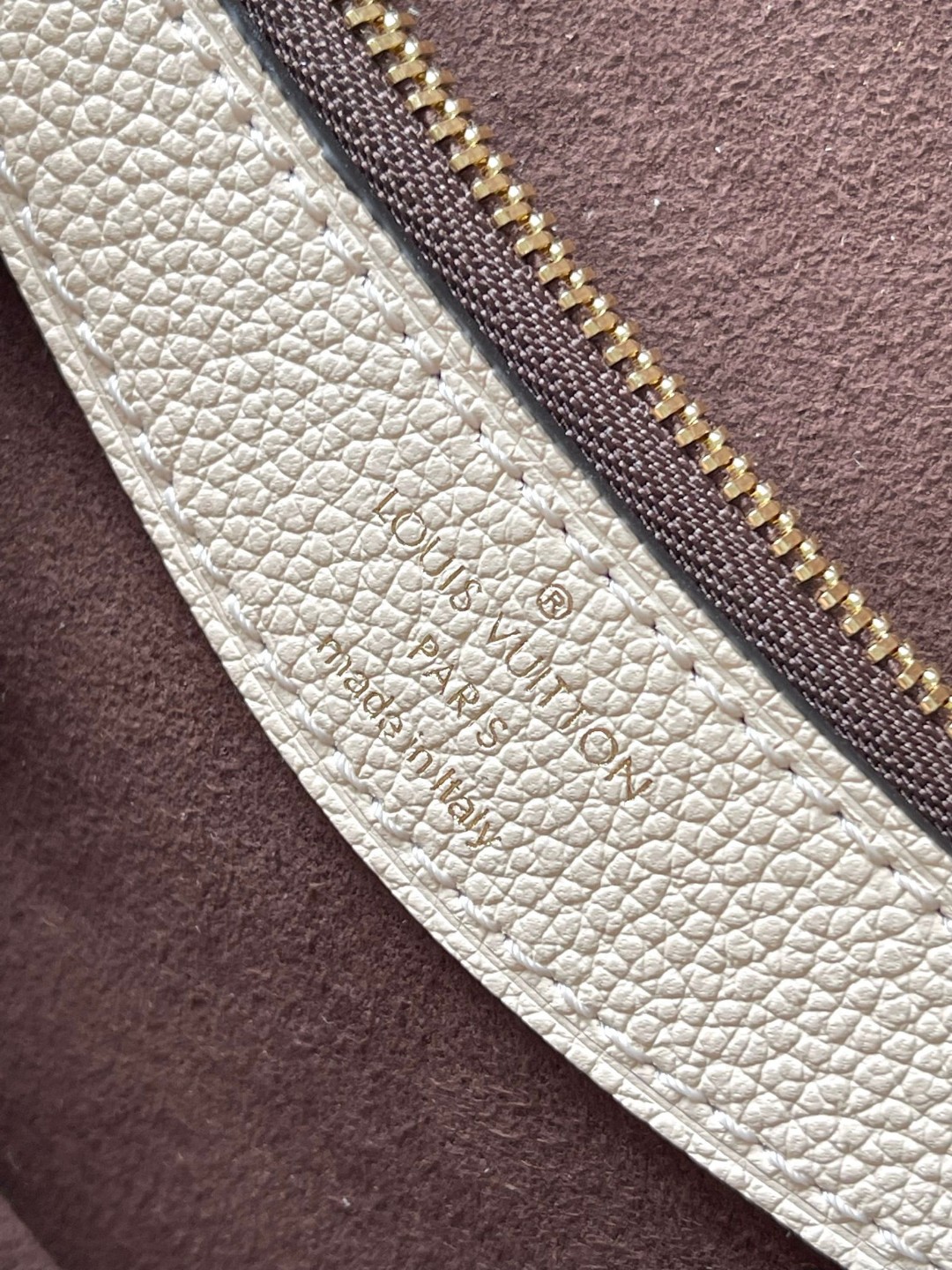 Louis vuitton M46388 Diane creme LV1