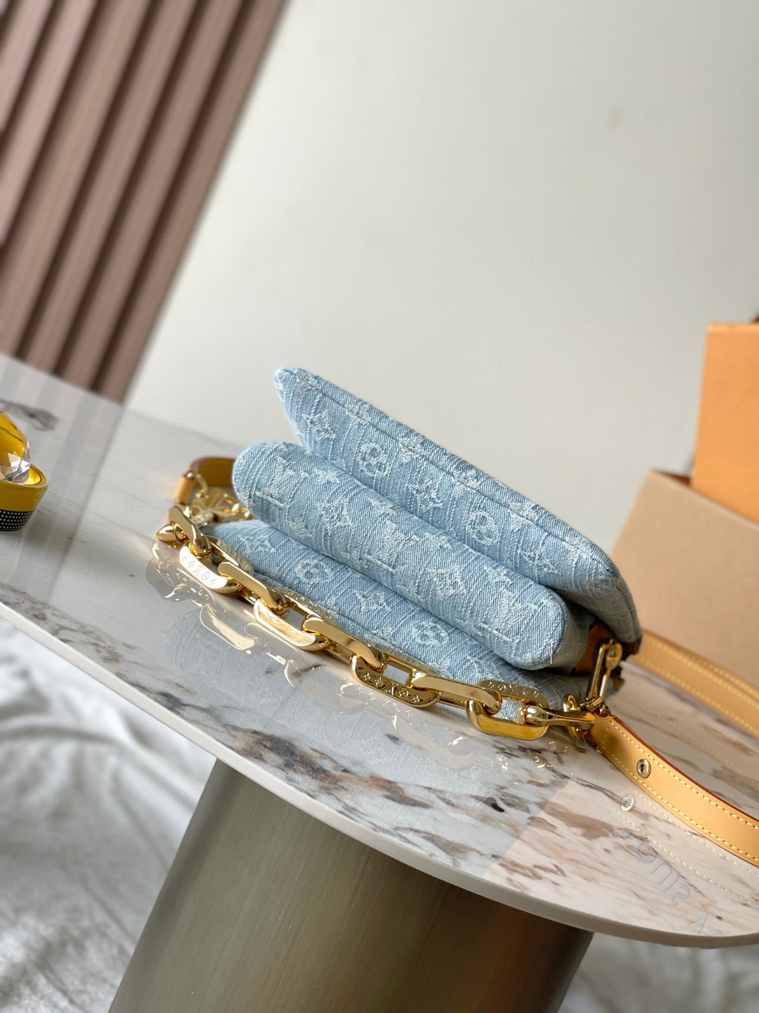 Louis Vuitton M11401 Coussin BB