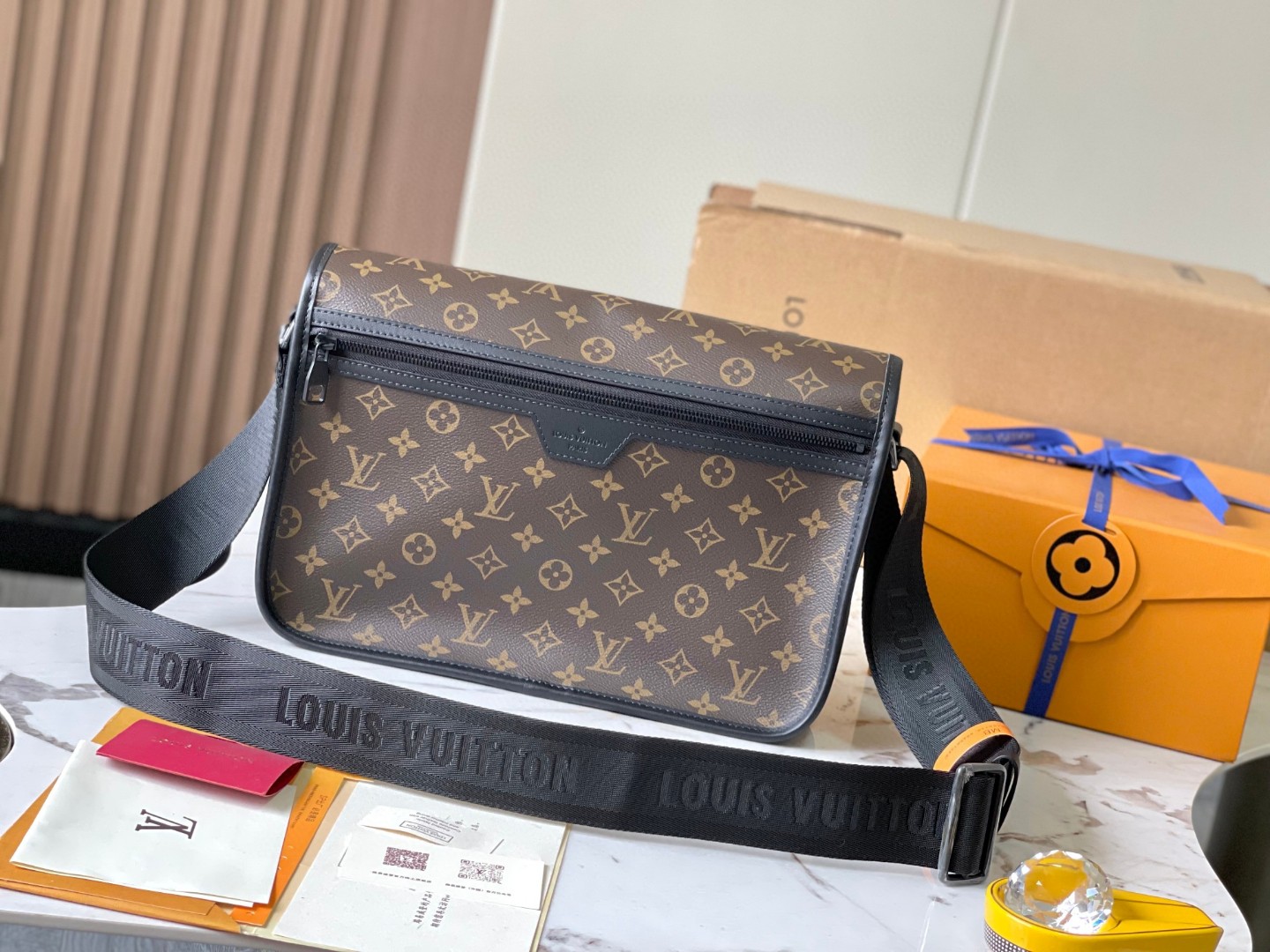 Louis Vuitton M46328 Túi Archy Messenger MM
