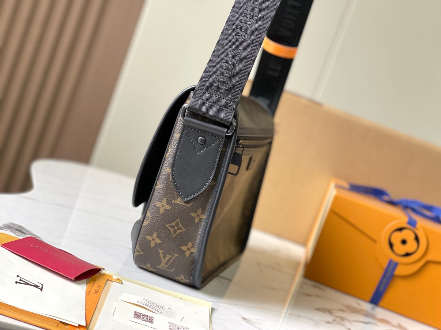 Louis Vuitton M46328 Túi Archy Messenger MM