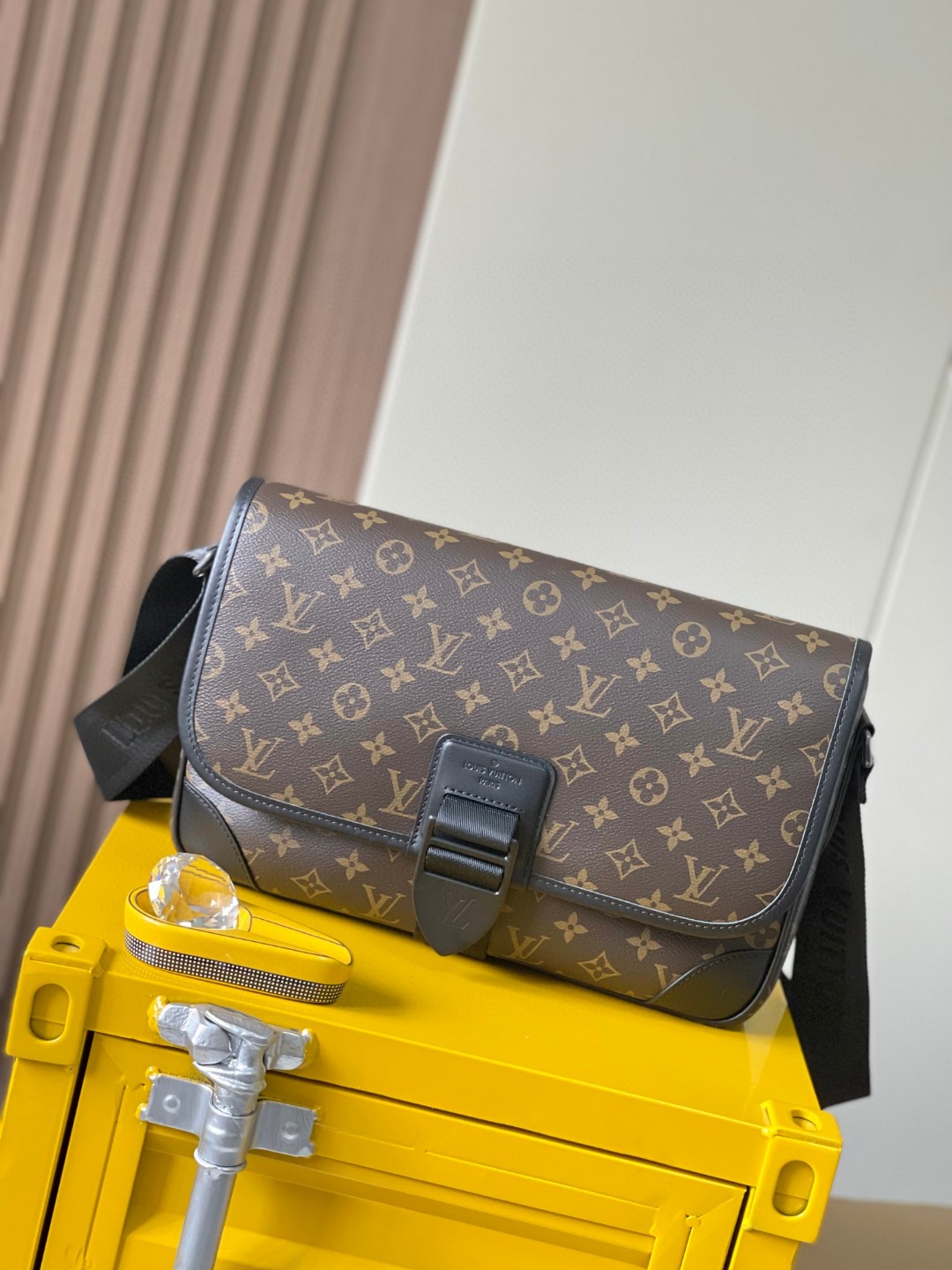Louis Vuitton M46328 Túi Archy Messenger MM