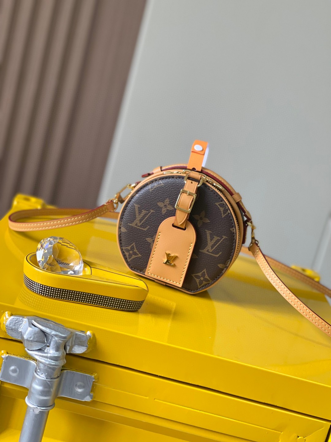 Louis Vuitton M44699 Mini Boîte Chapeau