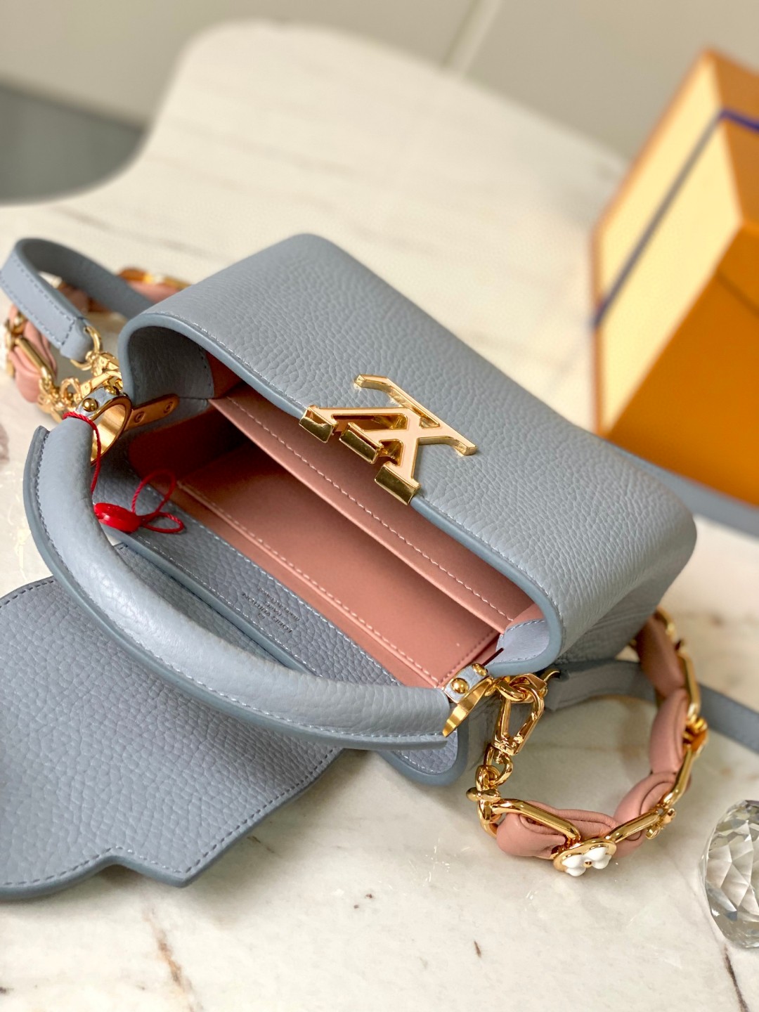 Louis Vuitton M23363 Capucines Mini