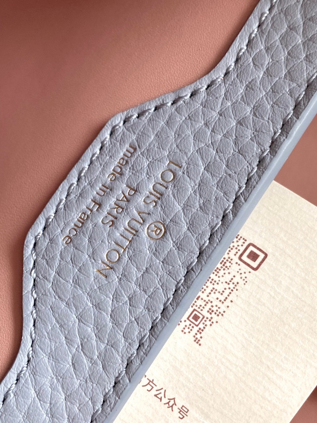 Louis Vuitton M23280 Capucines BB