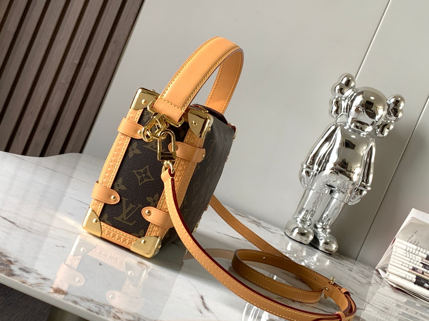 Louis Vuitton M46358 Side Trunk MM Bag