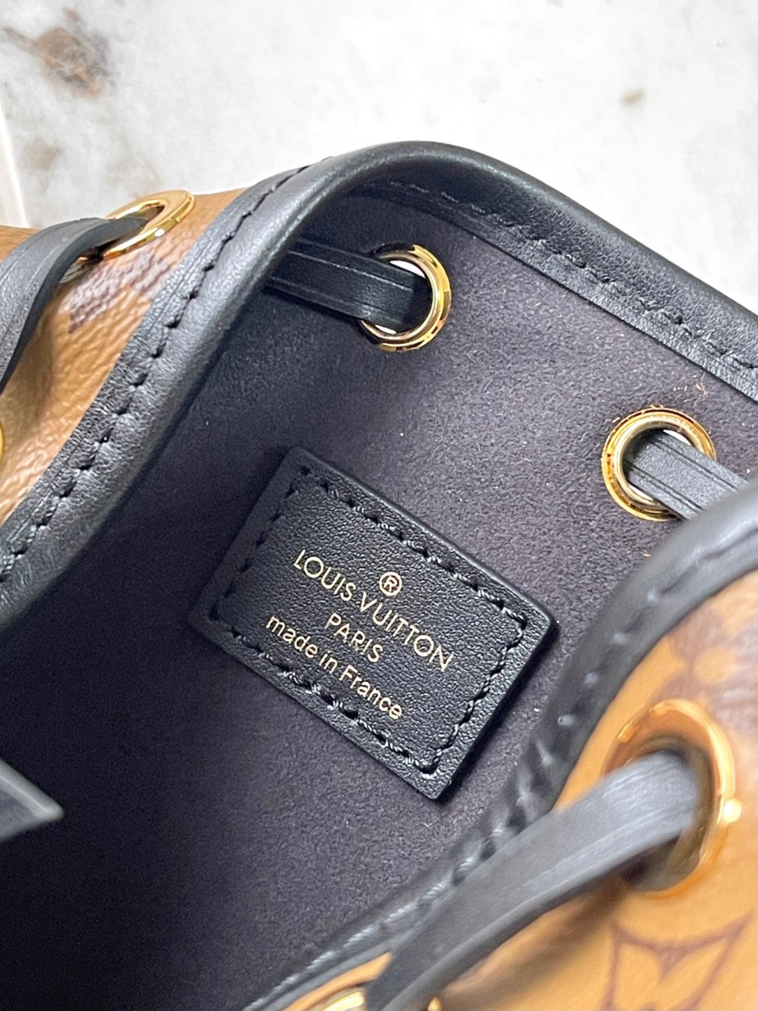 Louis Vuitton M83480 Canoé