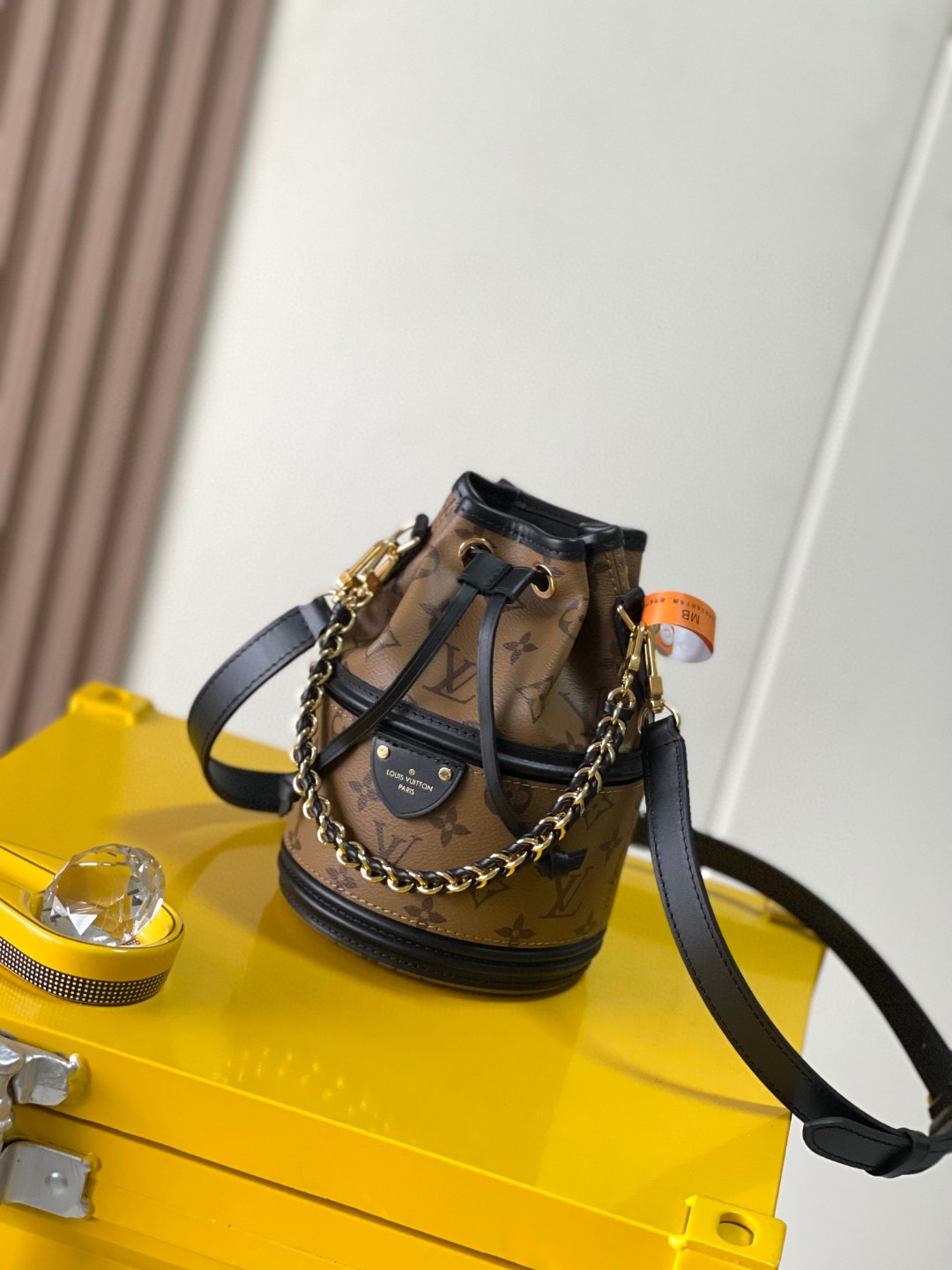 Louis Vuitton M83480 Canoé