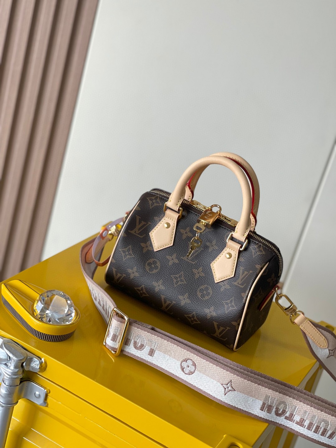 Louis Vuitton M46222 Speedy Bandoulière 20 Bag