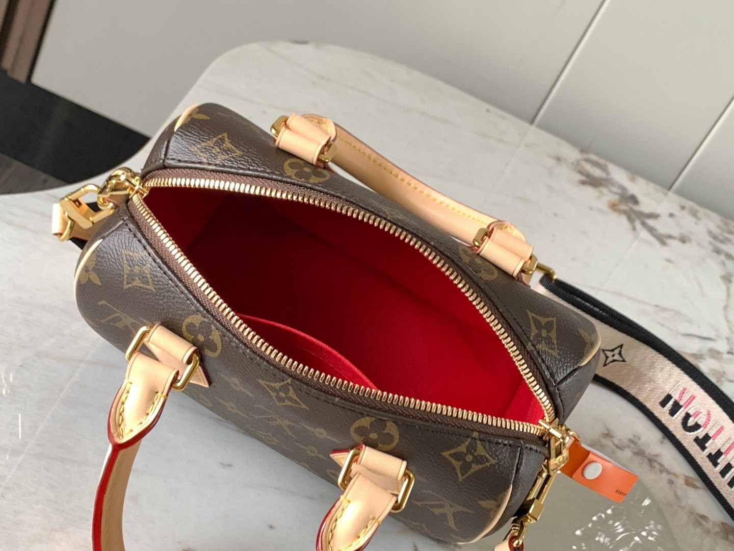 Louis Vuitton M46234 Speedy Bandoulière 20 Bag