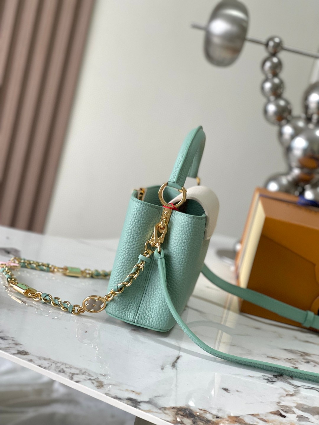 Louis Vuitton M23951 Capucines Mini