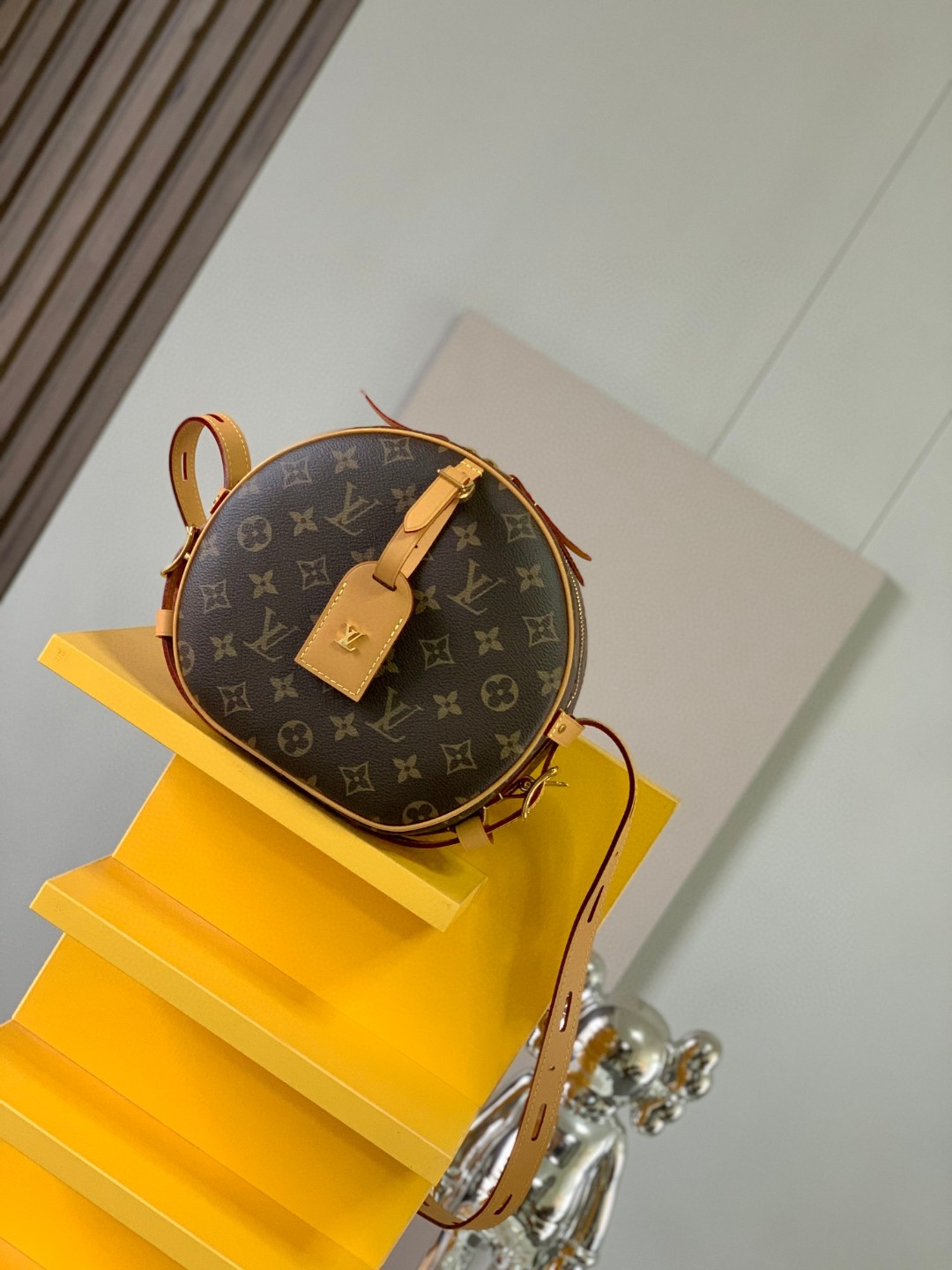 Louis Vuitton M45647 Boite Chapeau Souple MM