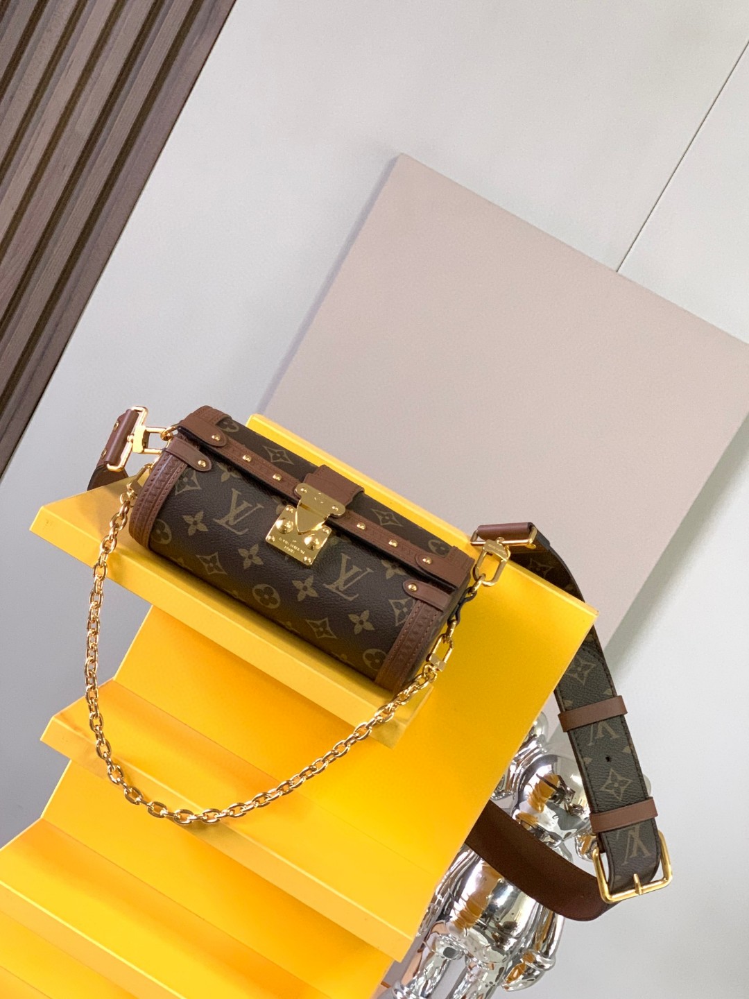 Louis Vuitton M57835 Papillon Trunk Bag
