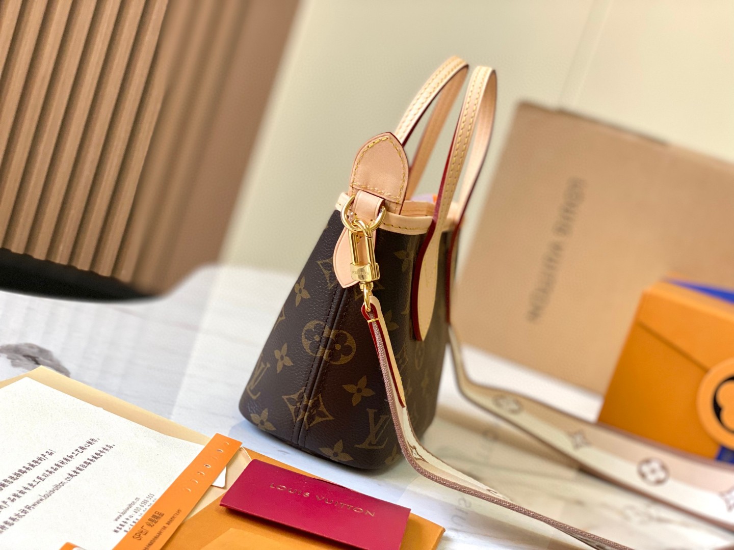 Louis Vuitton M46705 Neverfull BB