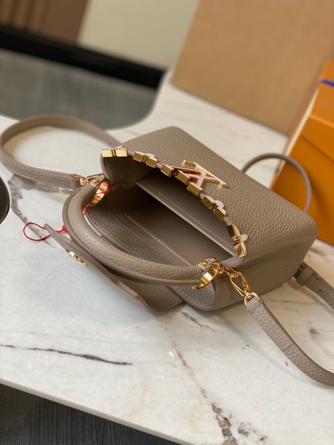 Copy of Louis Vuitton M24567 Capucines Mini