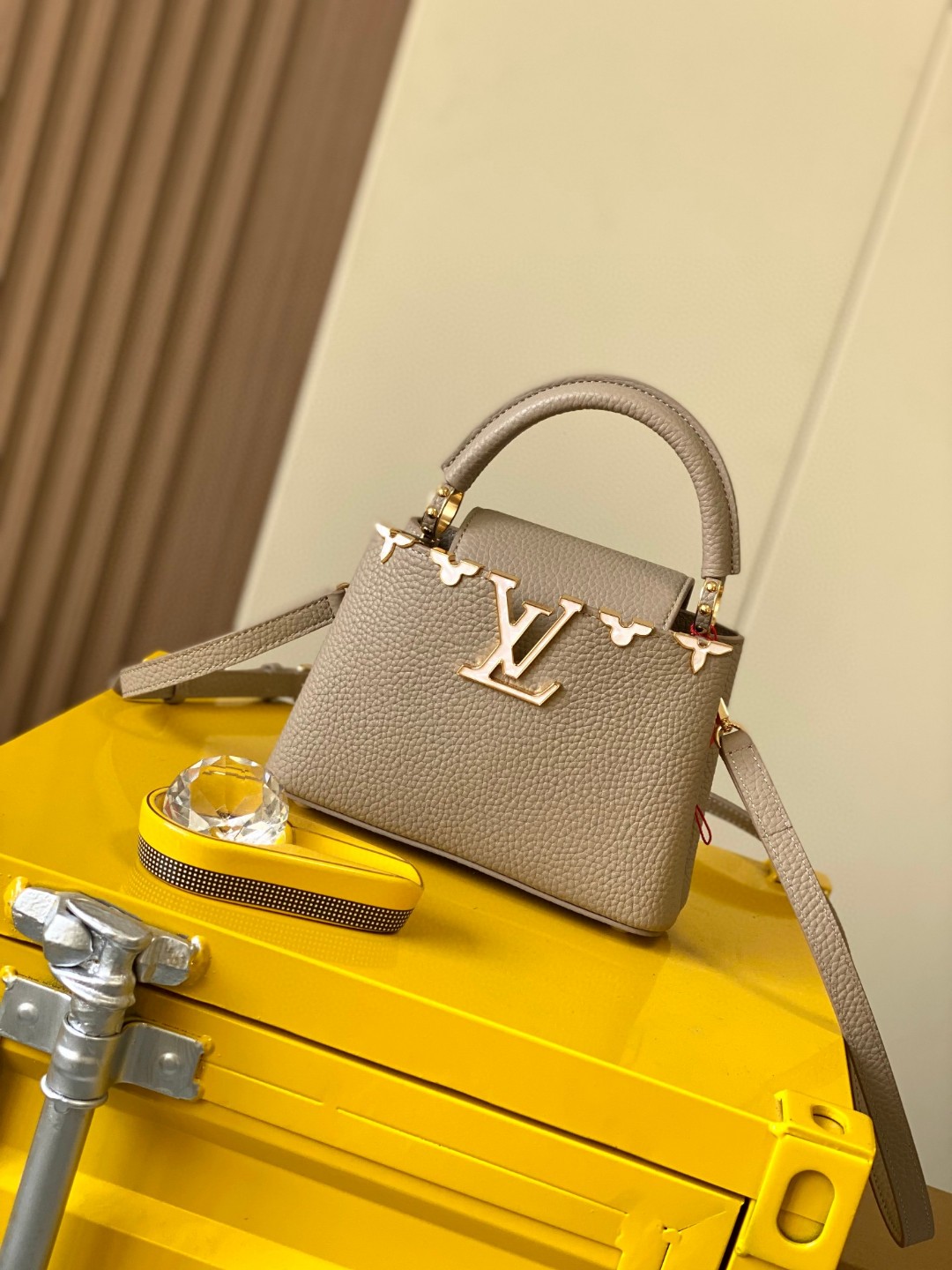 Copy of Louis Vuitton M24567 Capucines Mini