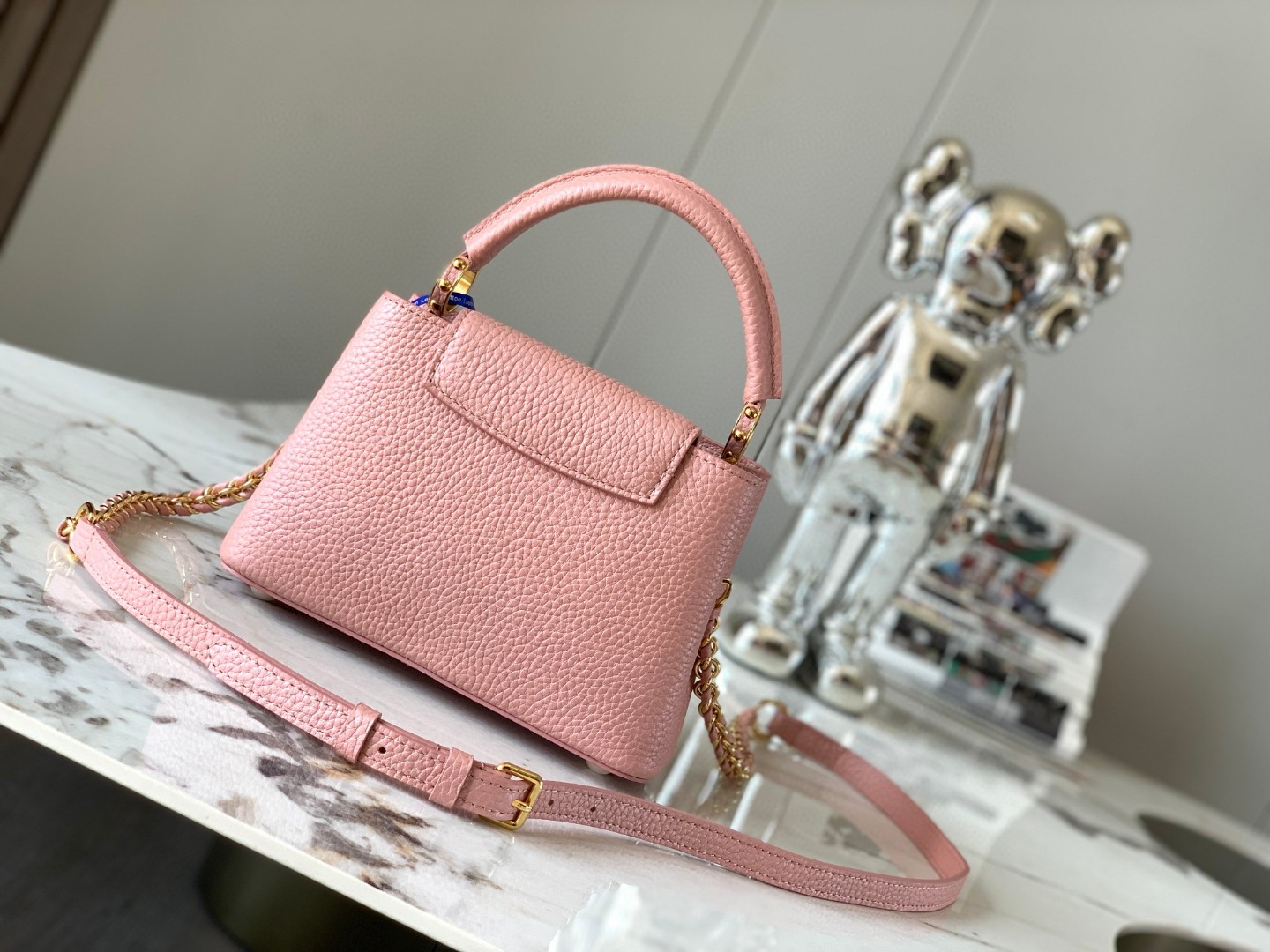 LOUIS VUITTON M24544 Túi Capucines Mini