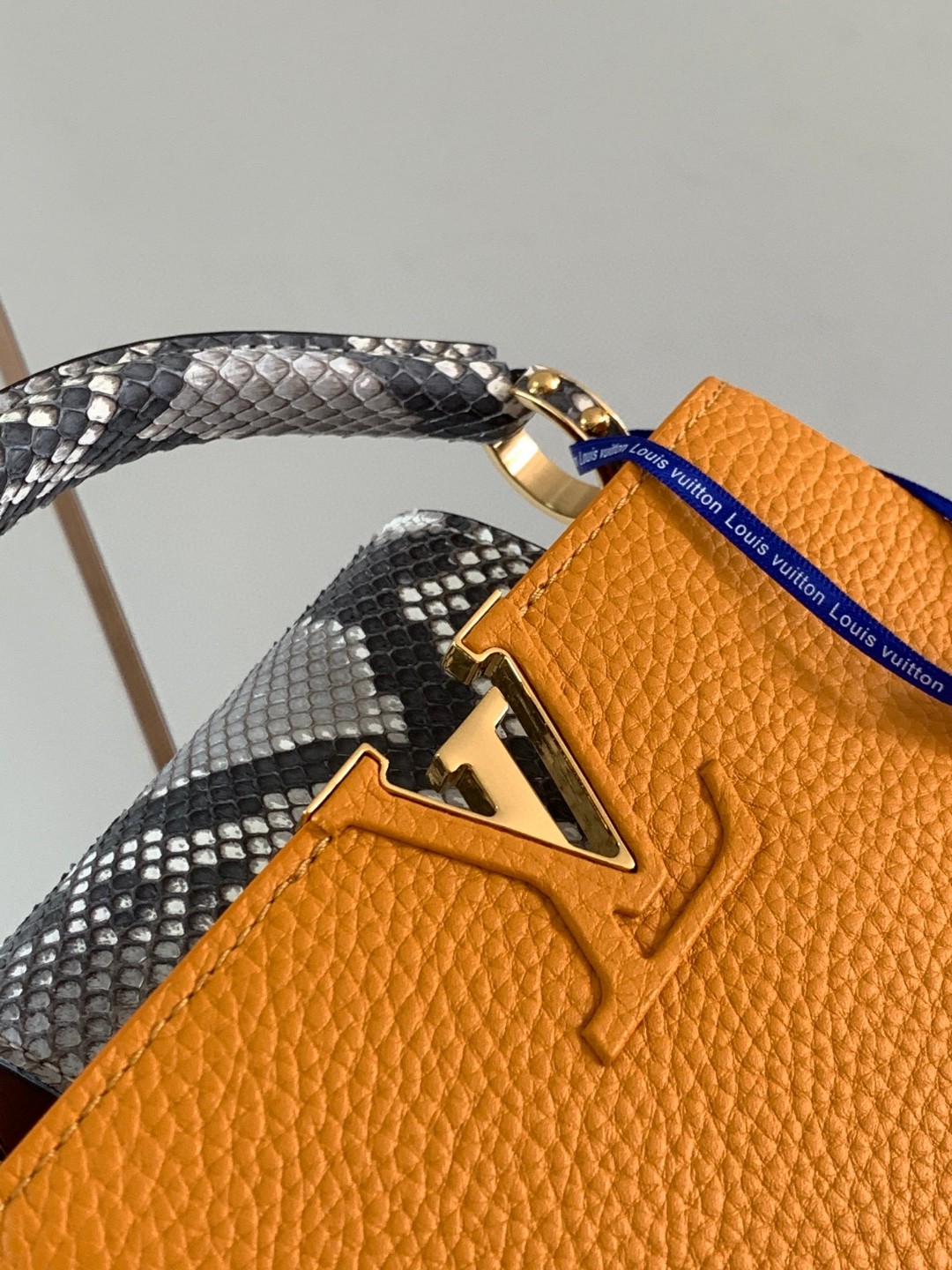 LOUIS VUITTON N81410 Capucines Mini Bag