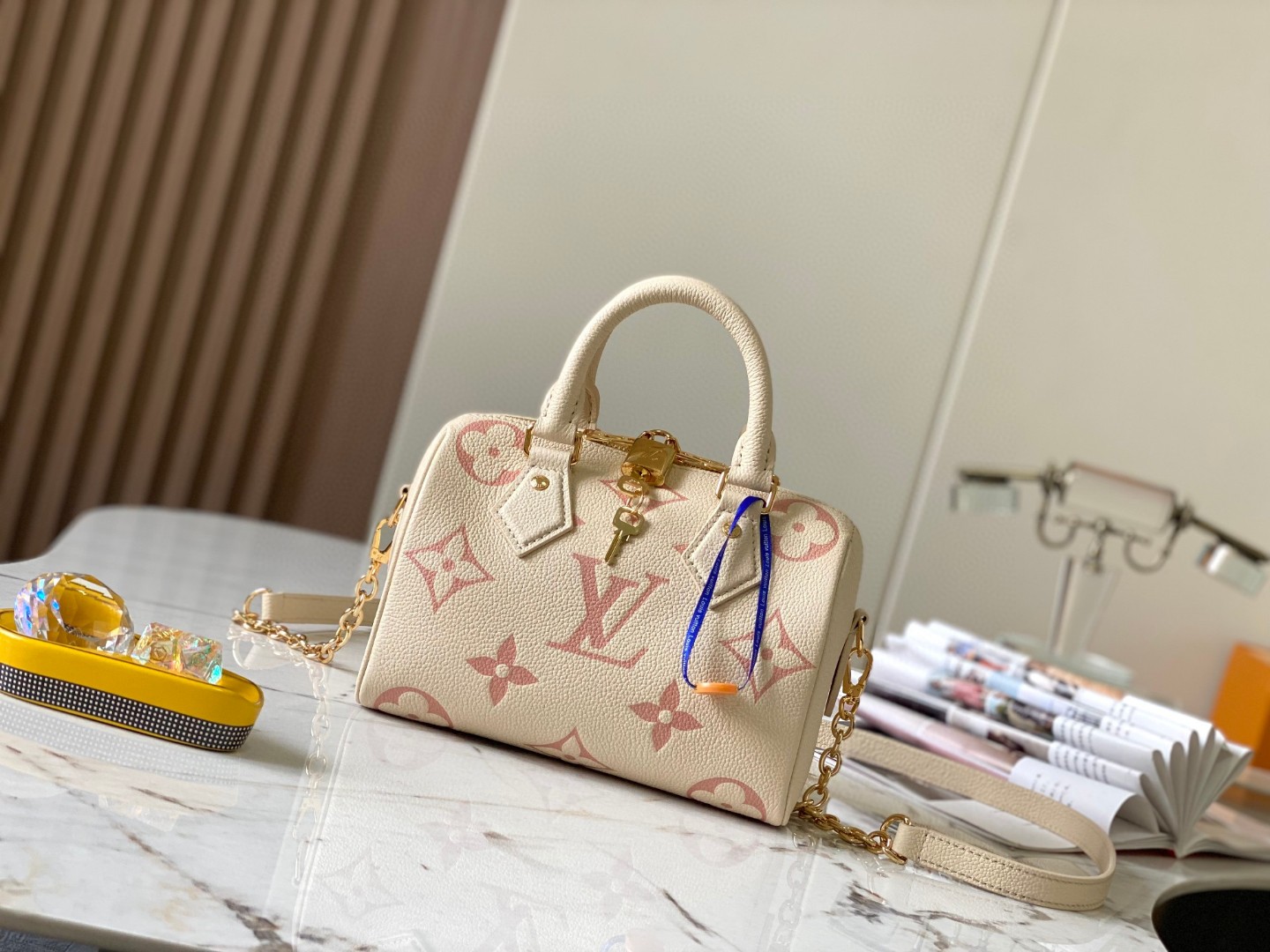 Louis Vuitton M46397 Speedy Bandoulière 20
