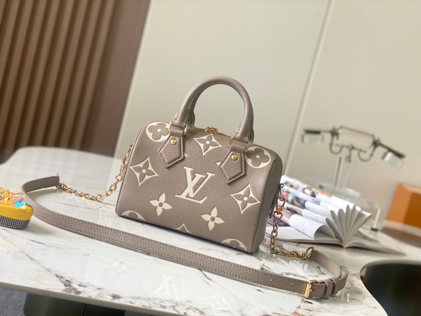 Louis Vuitton M46575 Speedy Bandoulière 20