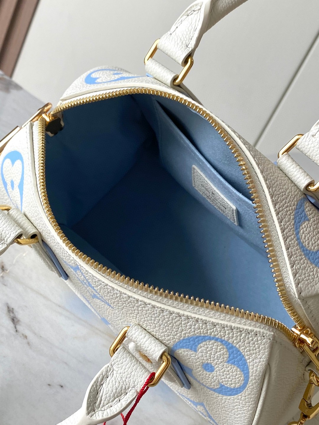 Louis Vuitton M46883 Speedy Bandoulière 20