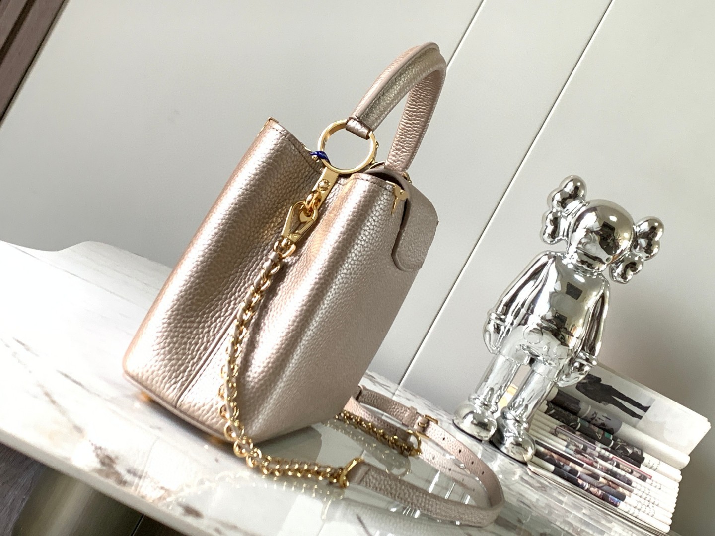 Louis Vuitton M22436 Capucines BB