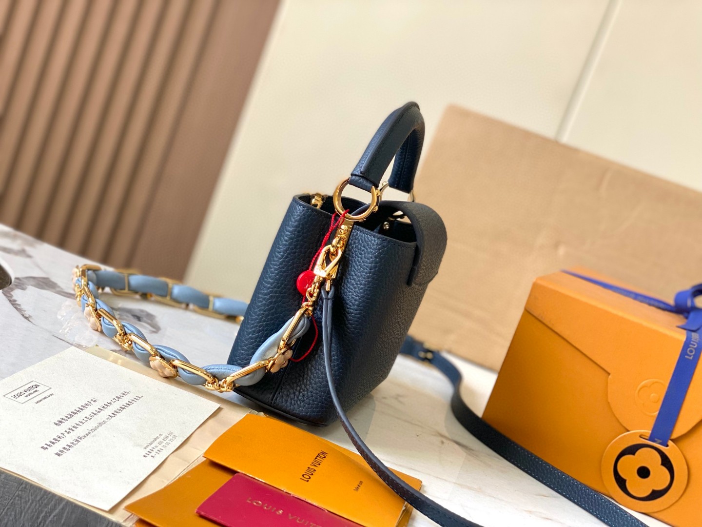 Louis Vuitton M23288 Capucines Mini