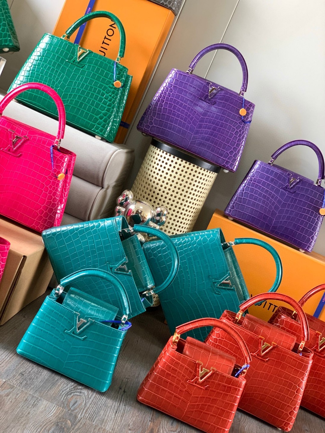 Louis Vuitton N92967 N92173 N93429 Capucines mini N95509