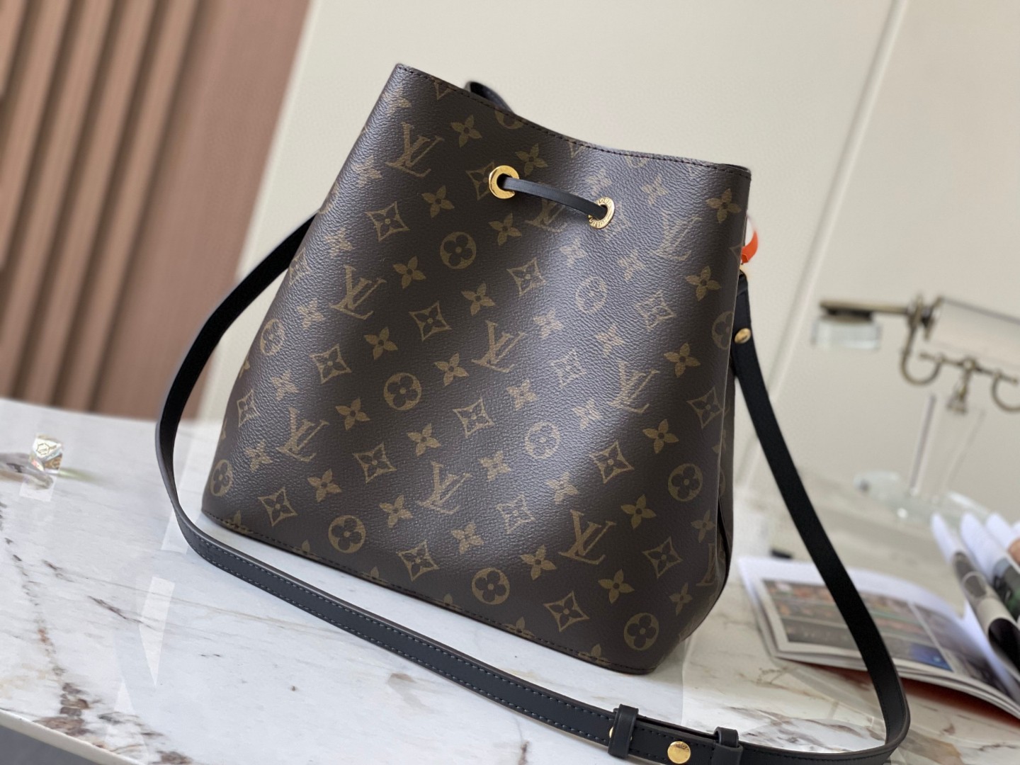 Louis Vuitton M44020 NéoNoé