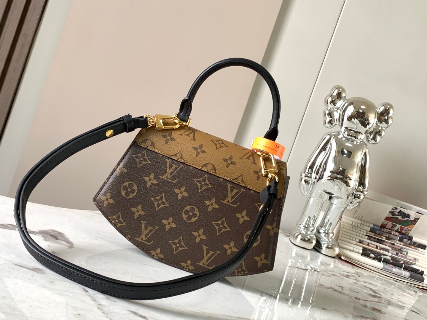 Louis Vuitton M46548 Tilsitt