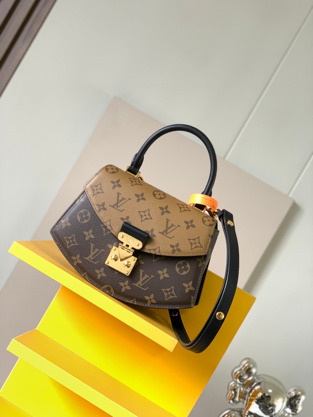 Louis Vuitton M46548 Tilsitt