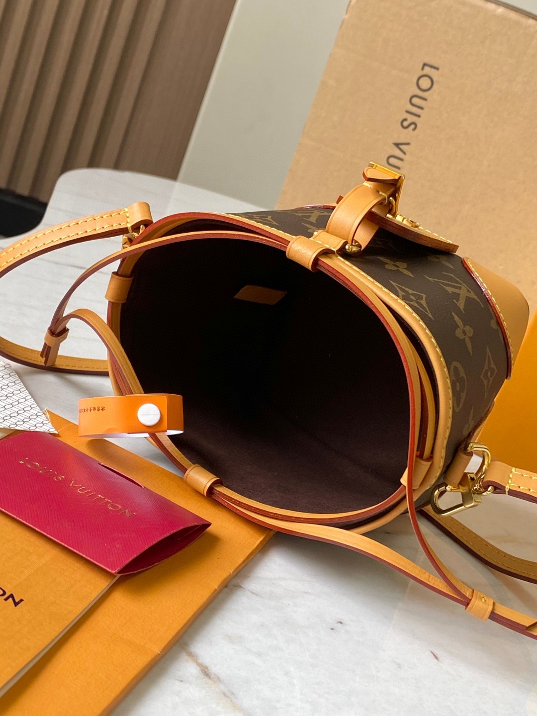 Louis Vuitton M57099 Noe Purse