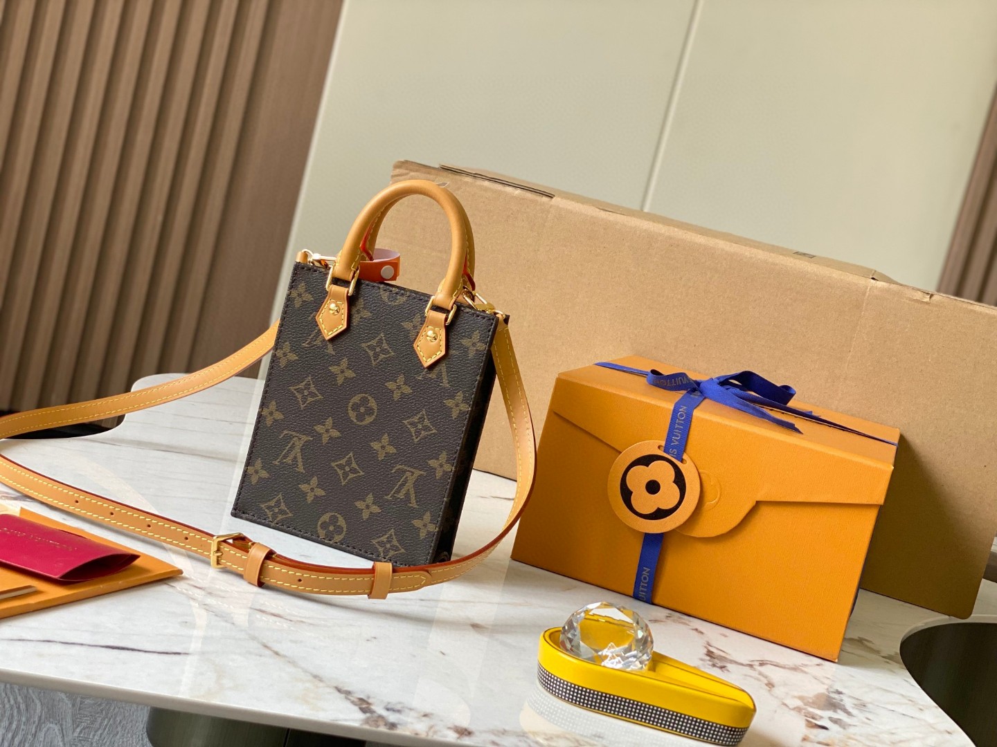 Louis Vuitton M81295 Túi Petit Sac Plat