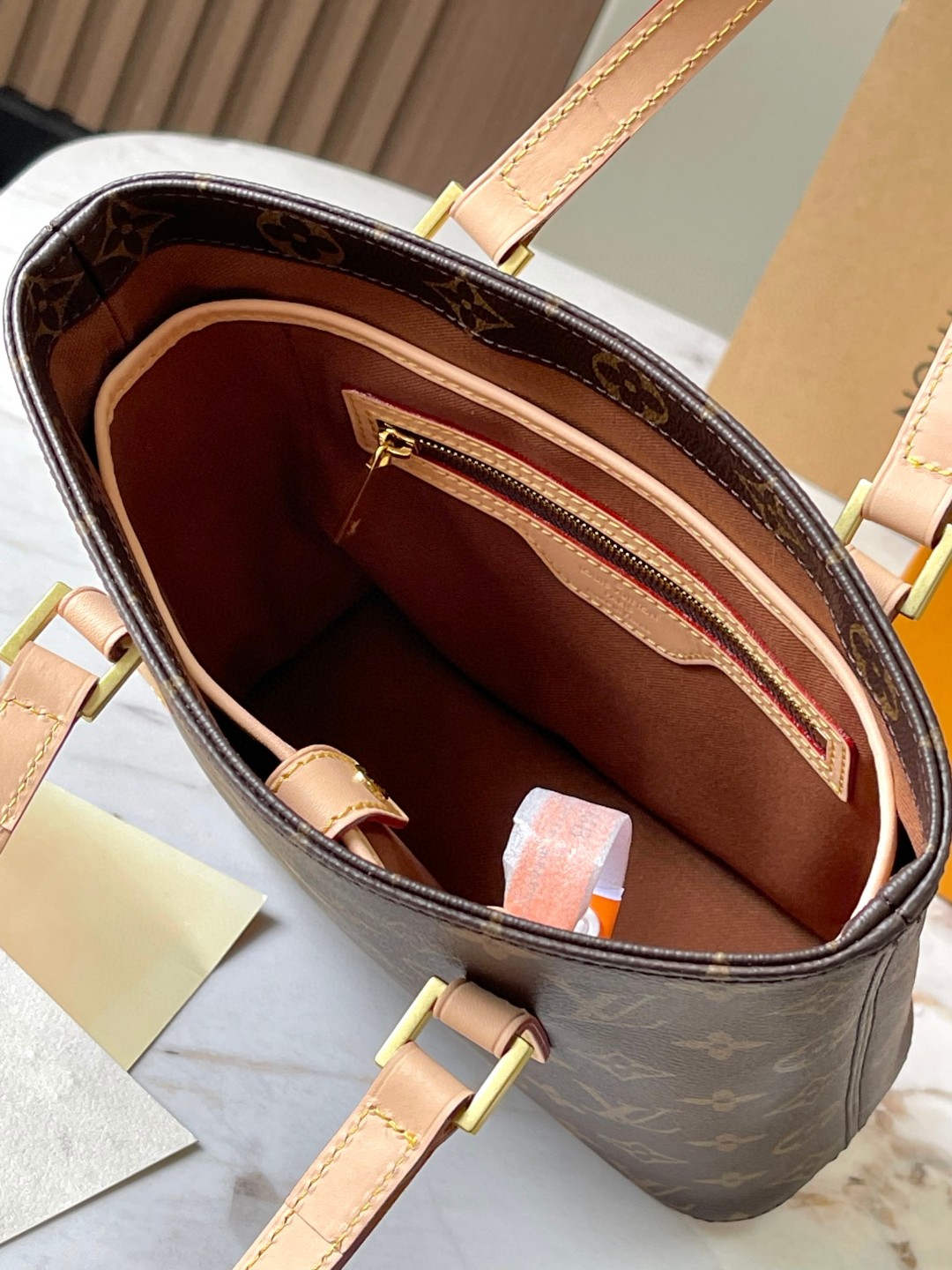 Louis Vuitton M51172 Vavin tote bag