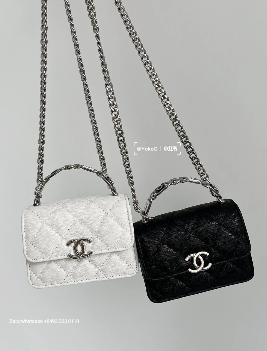 CHANEL 22S FLAP BAG WITH TOP HANDLE Grained calfskin dark-Tone Metal White/black