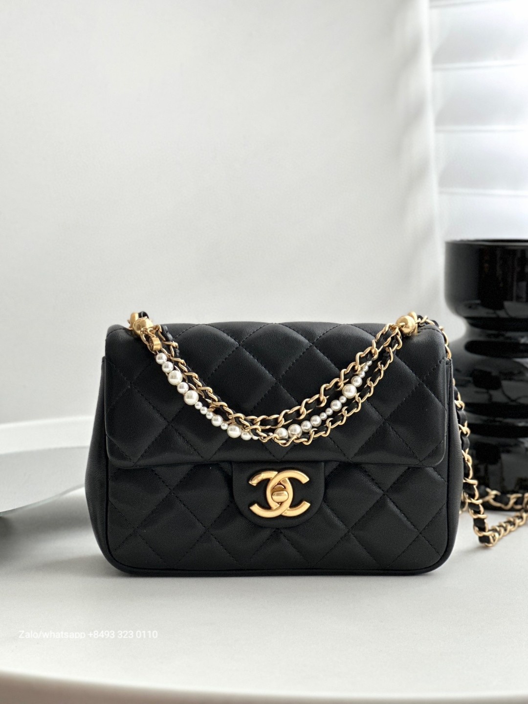 CHANEL FLAP BAG WITH TOP HANDLE Shiny Lambskin, Imitation Pearls & Gold-Tone Metal Black
