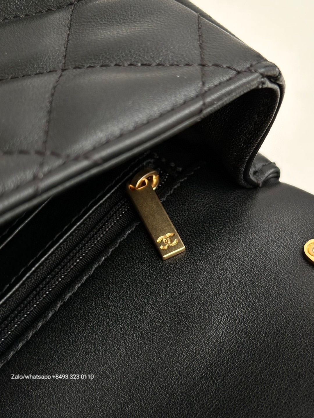 CHANEL FLAP BAG WITH TOP HANDLE Shiny Lambskin, Imitation Pearls & Gold-Tone Metal Black