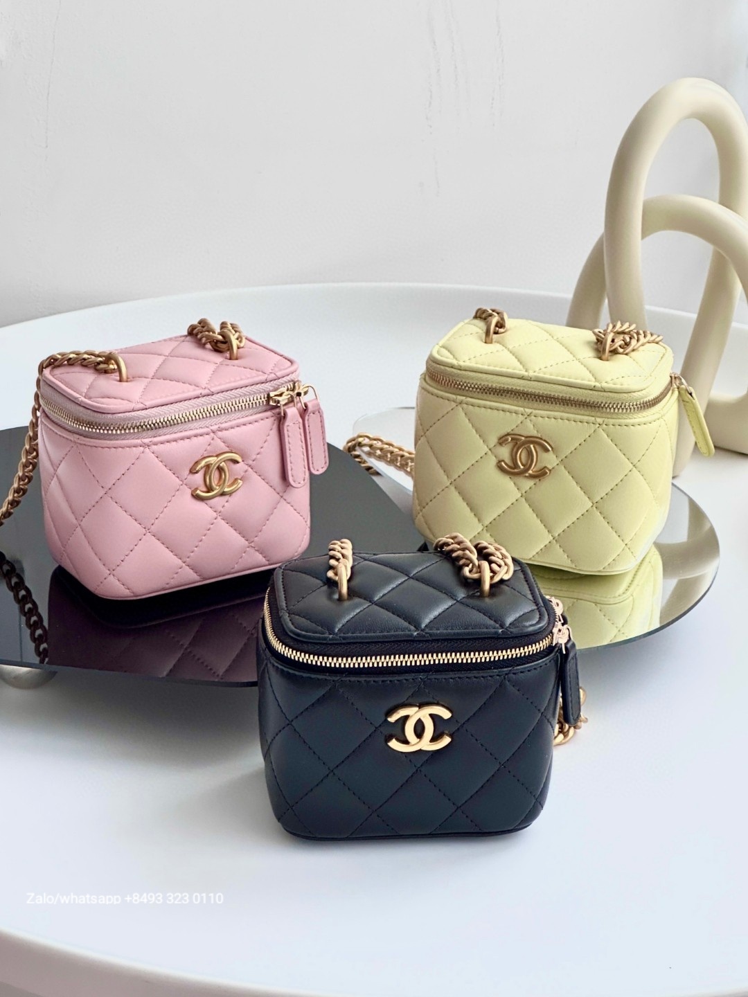 CHANEL 23S mini Lambskin Gold-Tone Metal Black /lime/pink