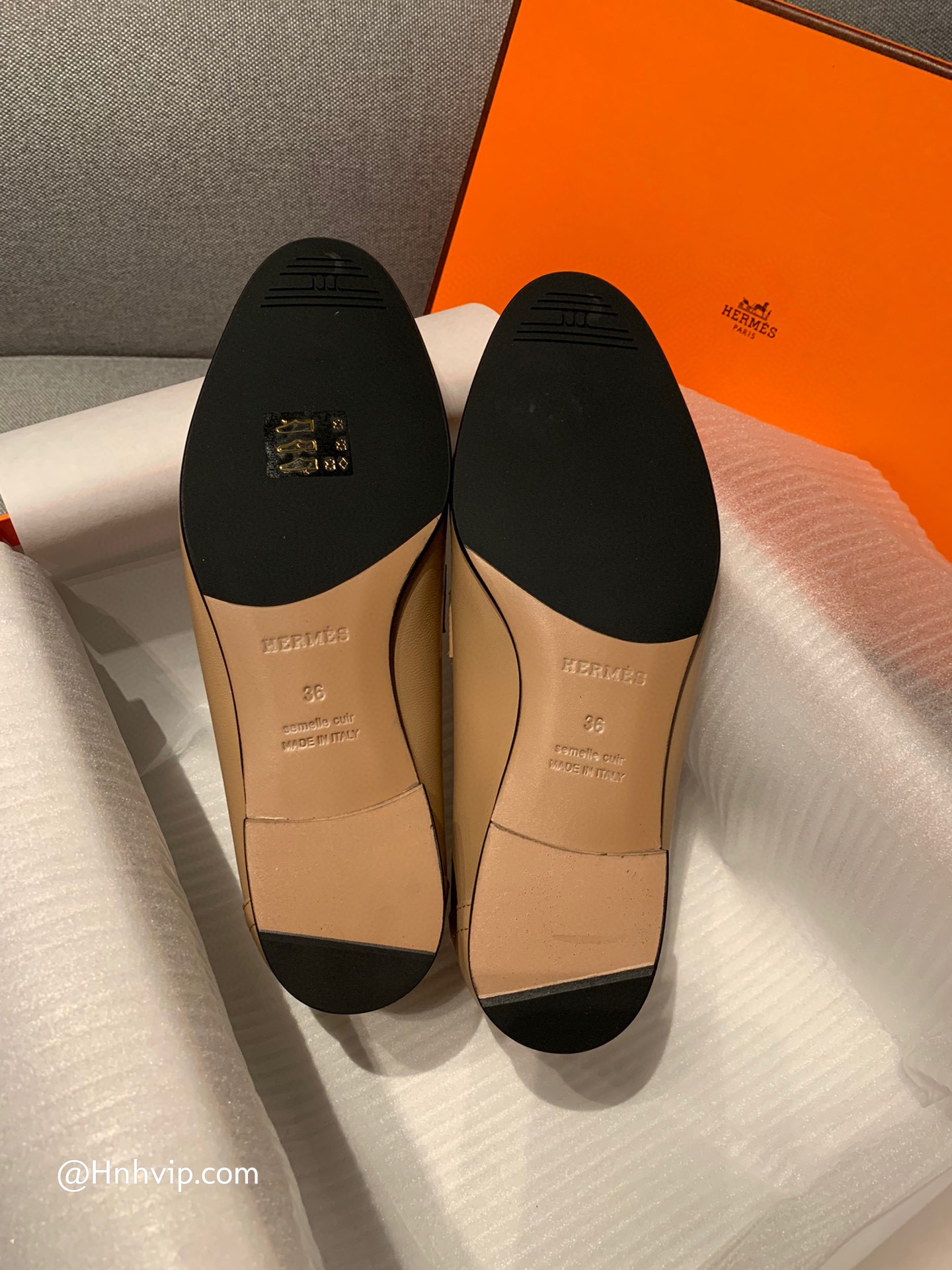 HERMES Paris loafer