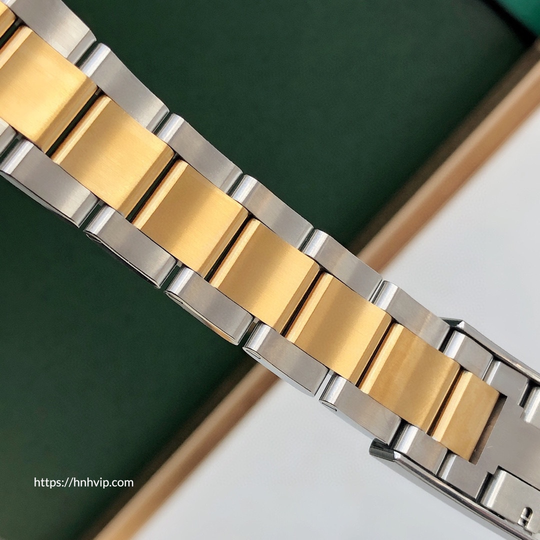Rolex Oyster Perpetual Submariner Date 126613LN