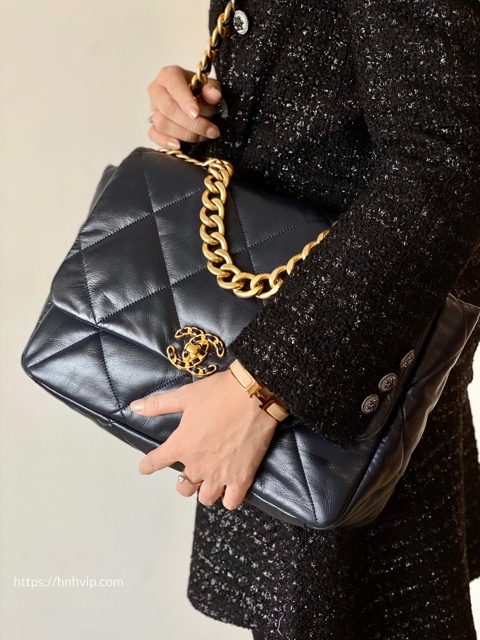 CHANEL 19 HANDBAG