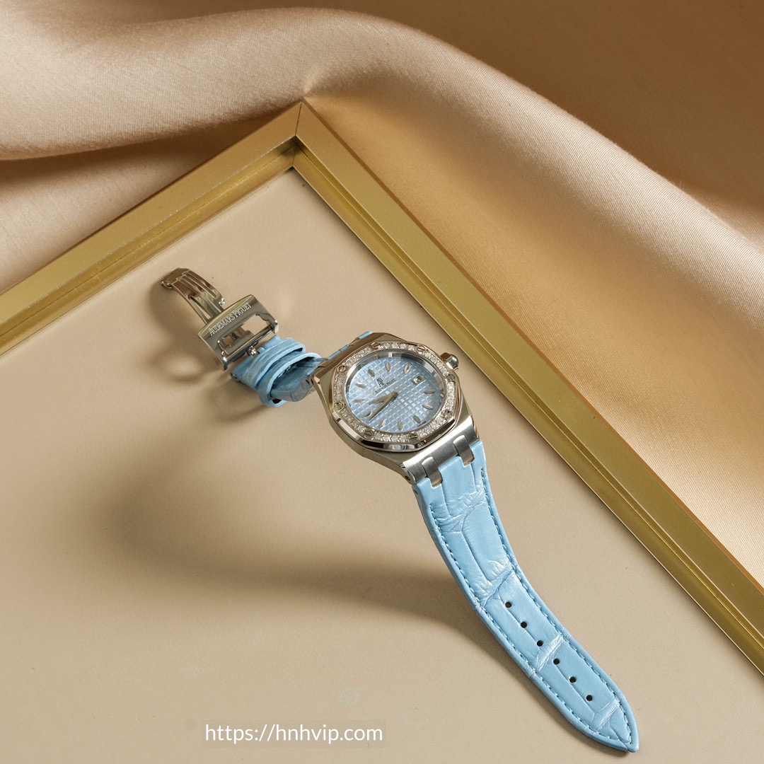 Audemars Piguet Royal Oak 67601ST.ZZ.D302CR.01